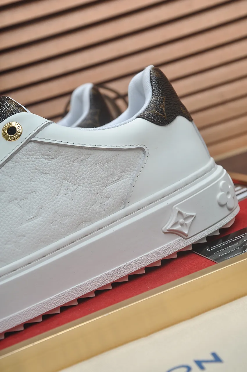 Men's shoes 💰540💶[LOUIS VUITTON] Original order price (water-dyed cowhide lining) new model 🍀LV Louis Vuitton * - top version of LV classic trendy shoes! Made of imported original cowhide, water-dyed cowhide lining, and original wear-resistant rubber outsole! High quality products! Code number 38-45 (45 is custom-made and cannot be returned or exchanged)